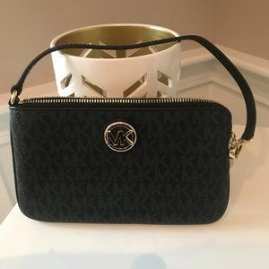 Michael Kors Signature Wristlet